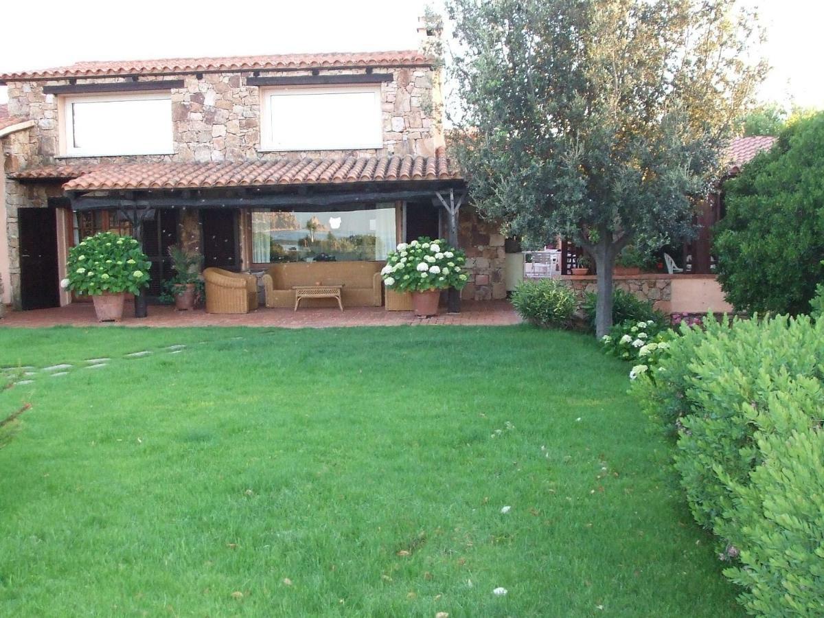 Villa Kate B&B Porto San Paolo  Eksteriør billede