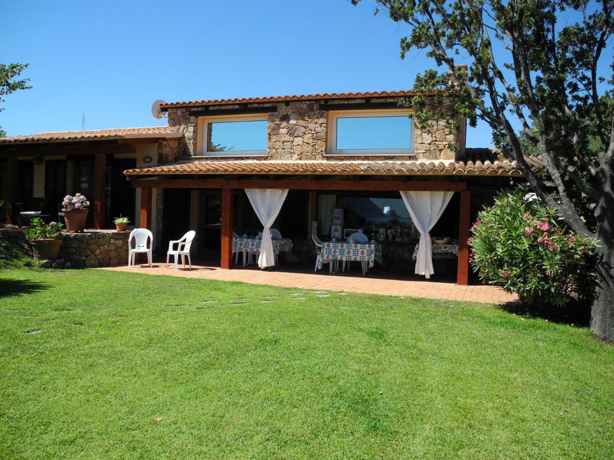 Villa Kate B&B Porto San Paolo  Eksteriør billede