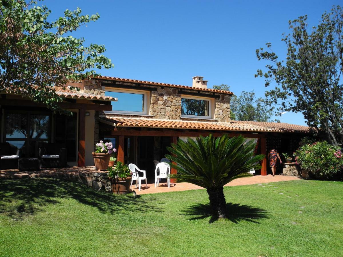 Villa Kate B&B Porto San Paolo  Eksteriør billede