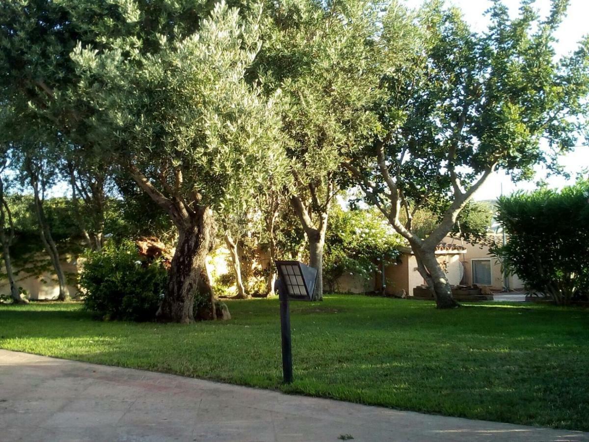 Villa Kate B&B Porto San Paolo  Eksteriør billede