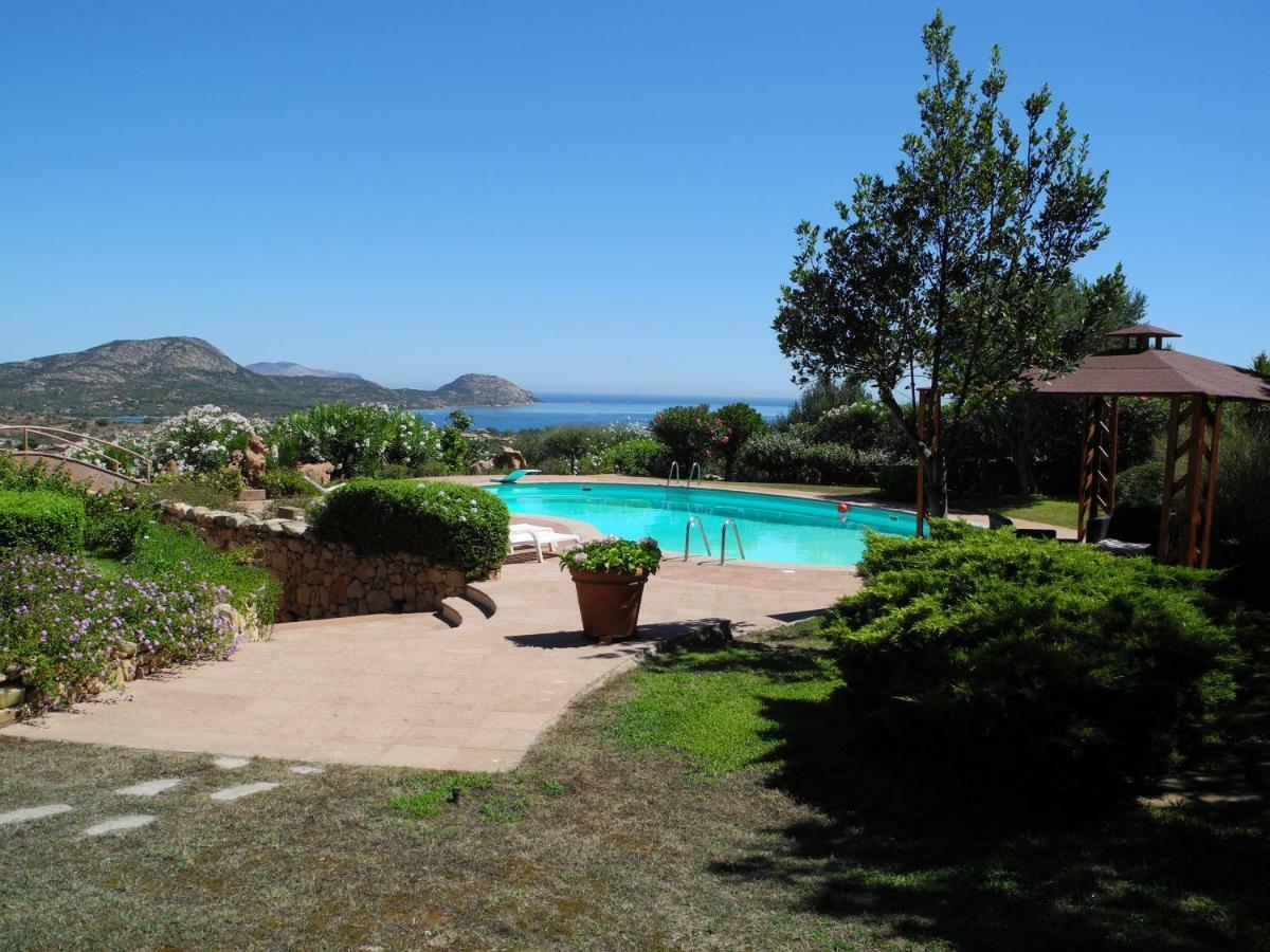 Villa Kate B&B Porto San Paolo  Eksteriør billede