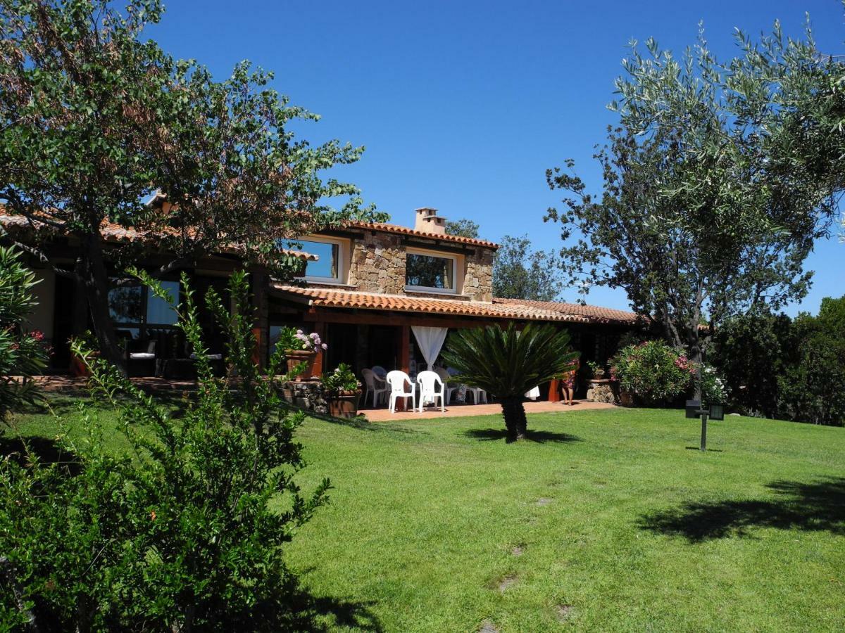 Villa Kate B&B Porto San Paolo  Eksteriør billede