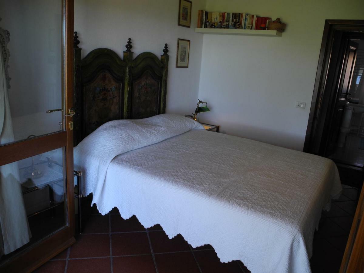 Villa Kate B&B Porto San Paolo  Eksteriør billede