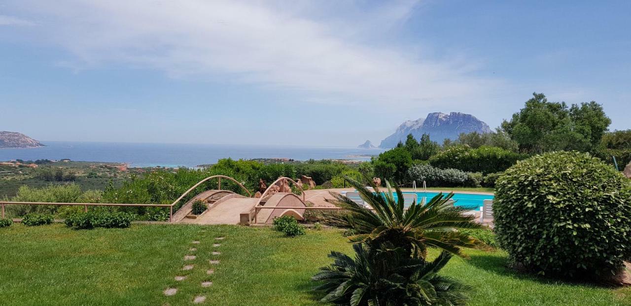 Villa Kate B&B Porto San Paolo  Eksteriør billede