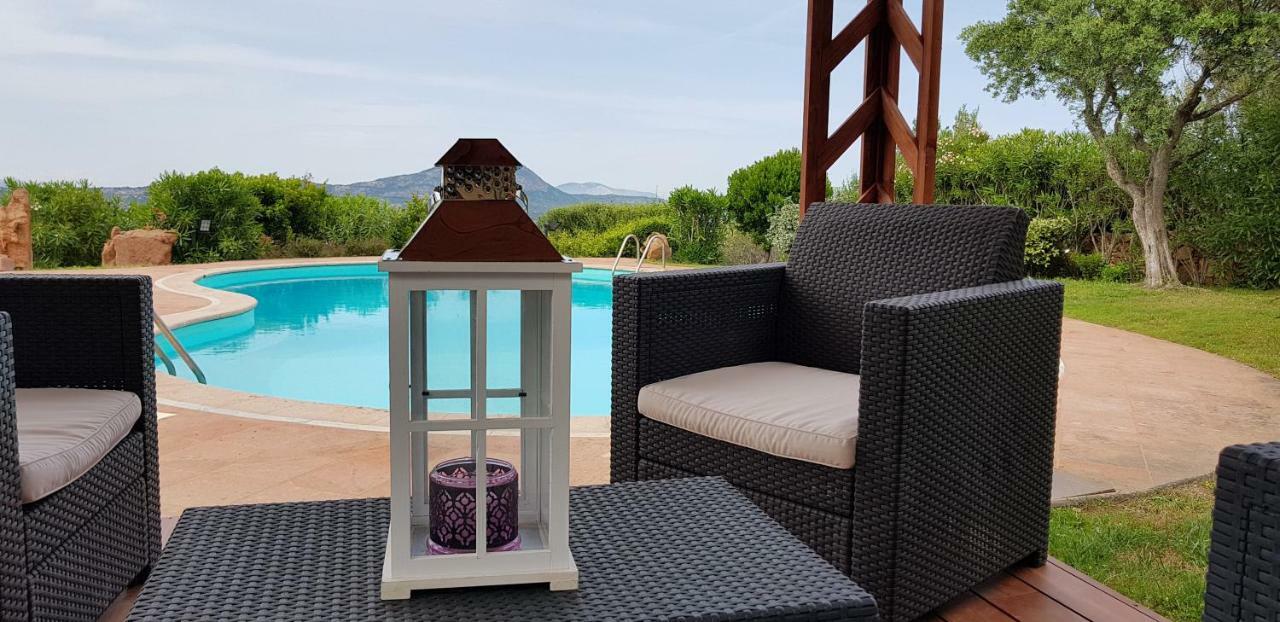 Villa Kate B&B Porto San Paolo  Eksteriør billede